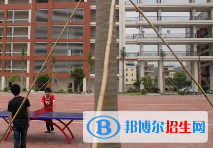 2023年揭陽(yáng)揭東區(qū)現(xiàn)代職校學(xué)費(fèi)、收費(fèi)多少