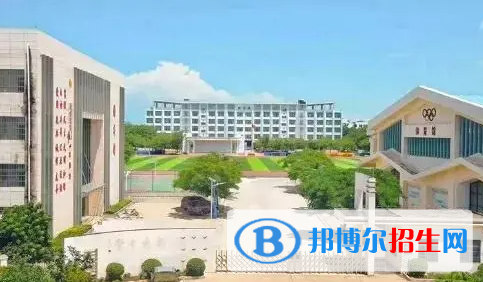 2023臨高縣臨高中學(xué)招生計劃 招生人數(shù)是多少(附要求、條件、對象)