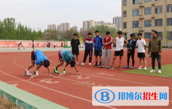 鄭州電子科技中等專業(yè)學(xué)校2023年學(xué)費(fèi)、收費(fèi)多少