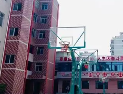 福建商貿(mào)學校地址，乘車路線