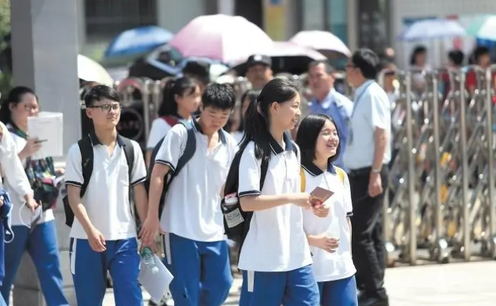 防城港中考2023年成績(jī)查詢時(shí)間(預(yù)測(cè))