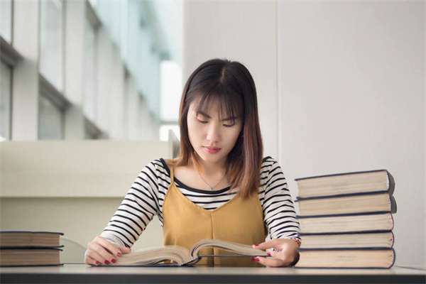 重慶哪些中職學(xué)校能讀建筑工程管理專業(yè) 重慶的建筑工程管理專業(yè)中職學(xué)校排名榜