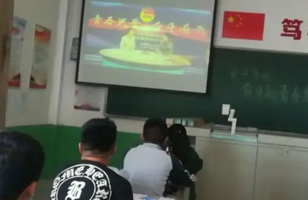 上黨區(qū)職業(yè)高級(jí)中學(xué)校地址，乘車(chē)路線