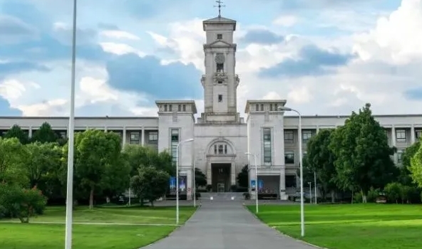 2023寧波諾丁漢大學(xué)高考錄取分數(shù)線是多少（2024參考）