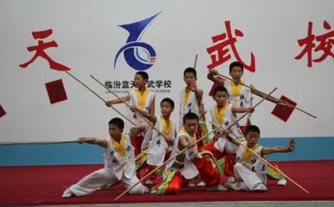 2024臨汾藍天文武學校多少錢 臨汾藍天文武學校各專業(yè)學費收費標準
