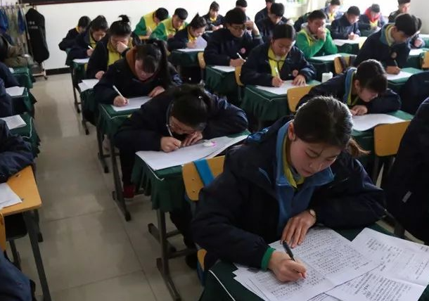 大專專業(yè)如何選擇？哪些就業(yè)前景好