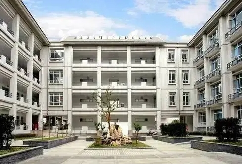 重慶市輔仁中學(xué)校地址，乘車(chē)路線