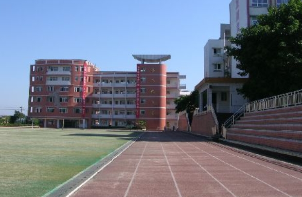 重慶市字水中學(xué)校地址，乘車路線