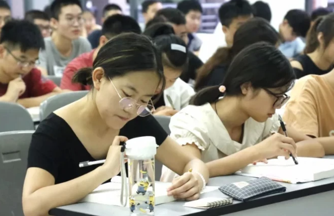 2024年吉林高考最高分是多少分？附吉林省歷年高考狀元名