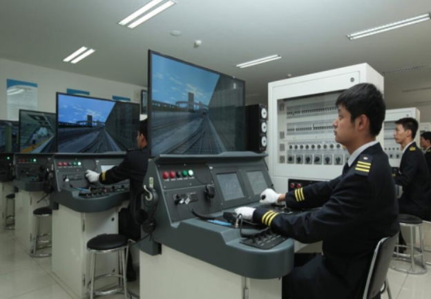 湖北2024年讀鐵路學校有前途嗎