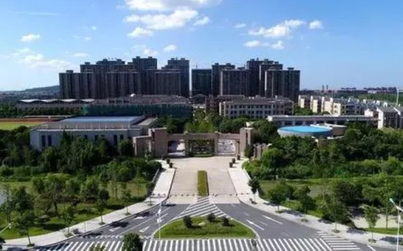 唐山市海港高級中學(xué)地址，乘車路線