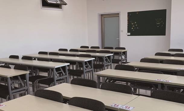 院黨委理論學習中心組召開2024年第十次集體學習會