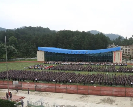 貴州2025年女生學鐵路學校有前途嗎