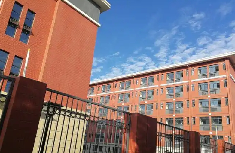 永安中學(xué)地址，乘車路線